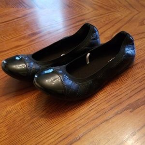 🎉5/$20🎉Children's place black shoes